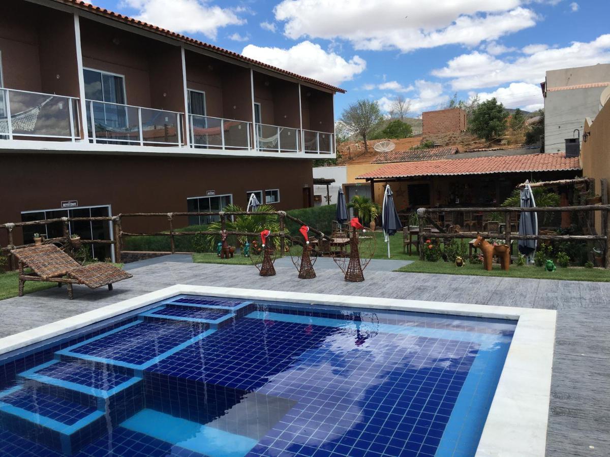 Hotel Virgulino Olho d'Agua do Casado 外观 照片